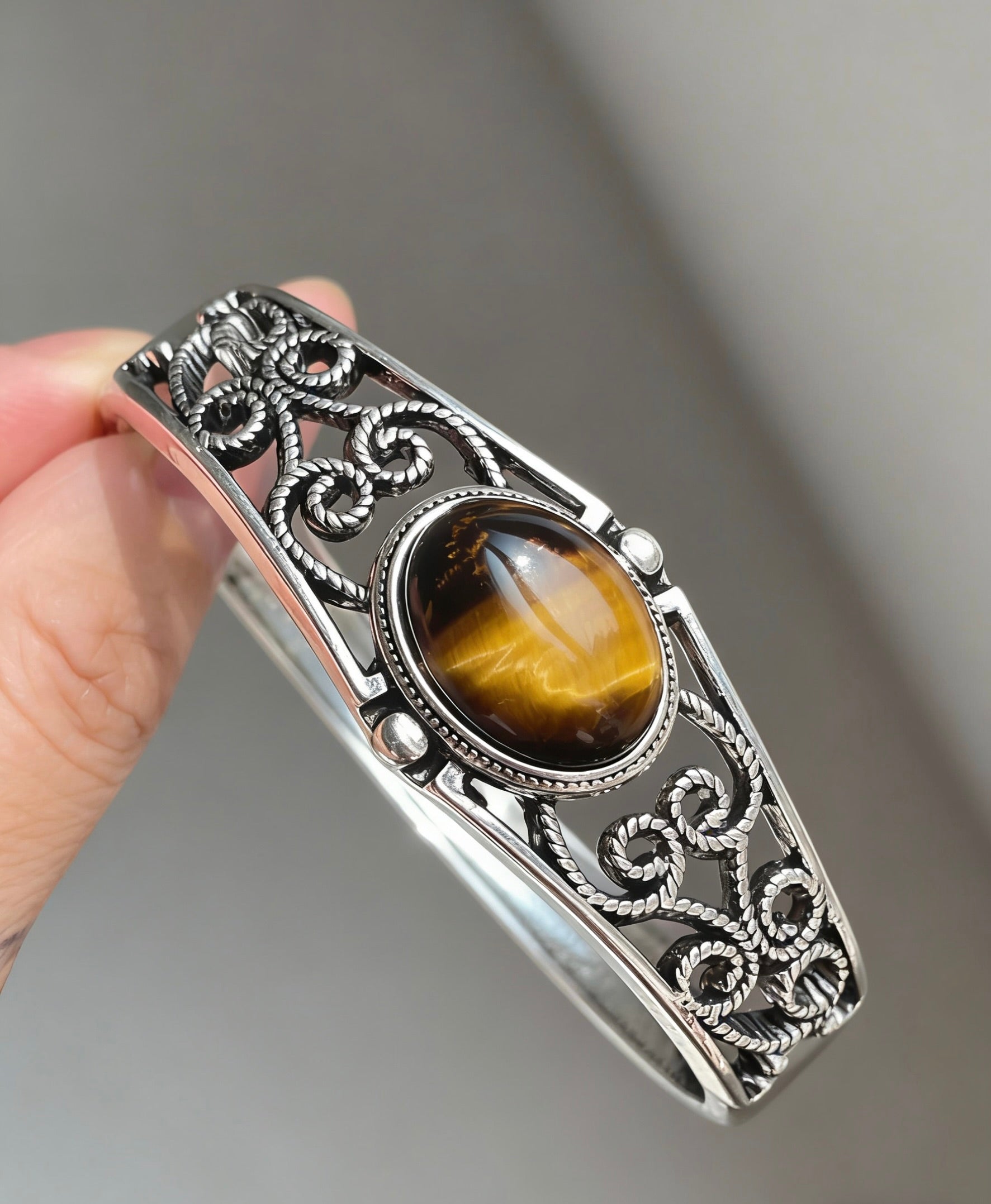 Vintage|bracelet|No returns or exchanges|1011612