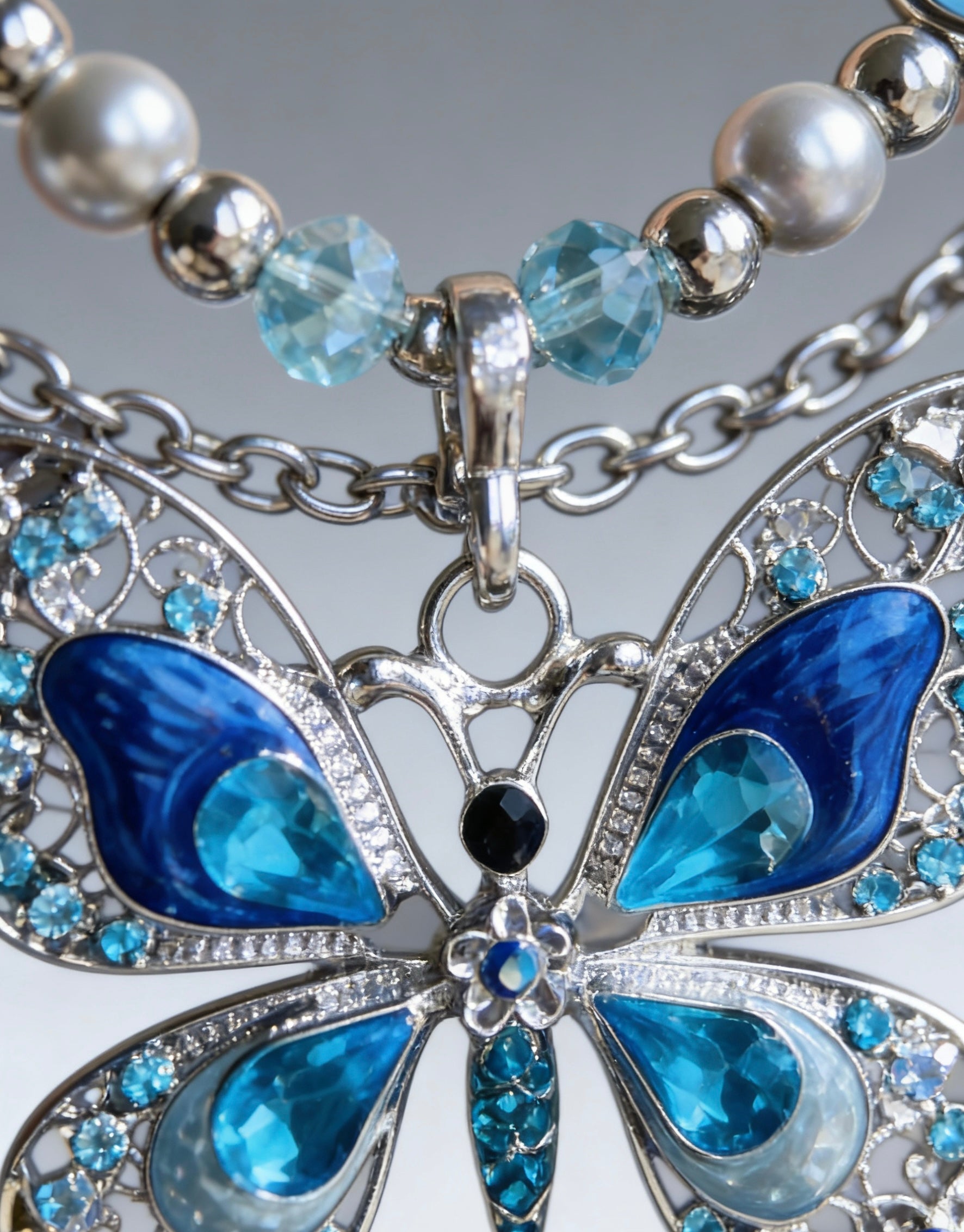 Vintage|Necklace |No returns or exchanges|110408