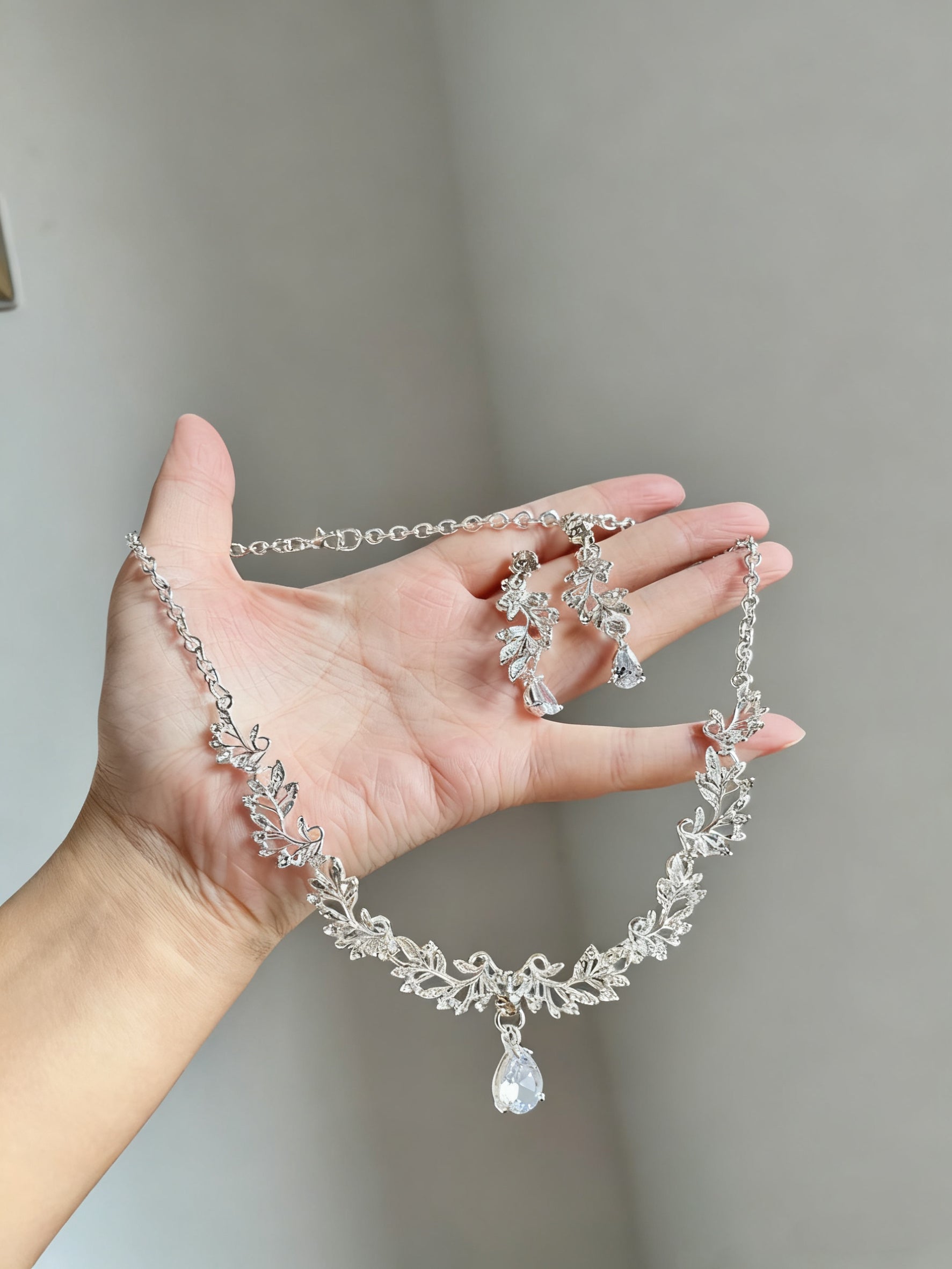 Vintage|Necklace |No returns or exchanges|1124