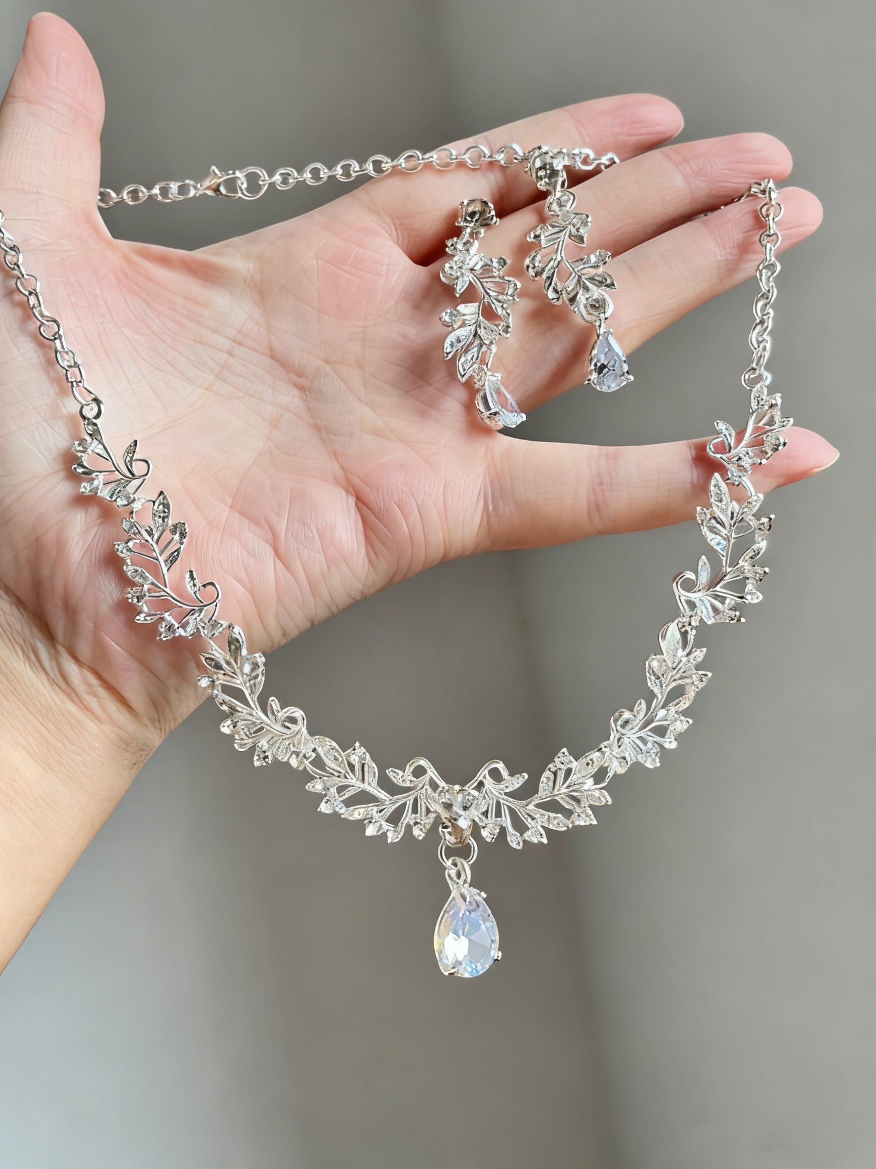 Vintage|Necklace |No returns or exchanges|1124