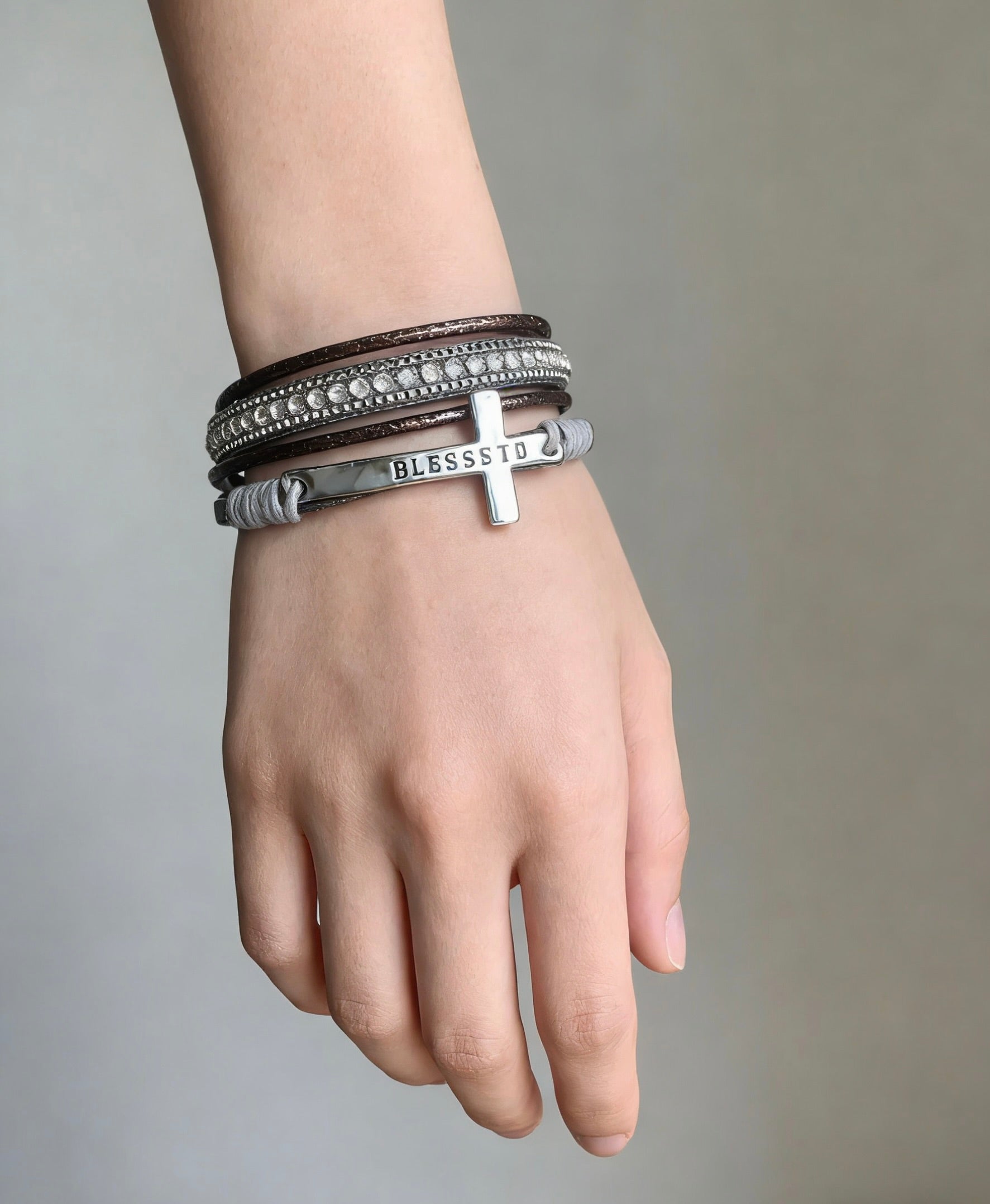 Vintage|bracelet|No returns or exchanges|1129