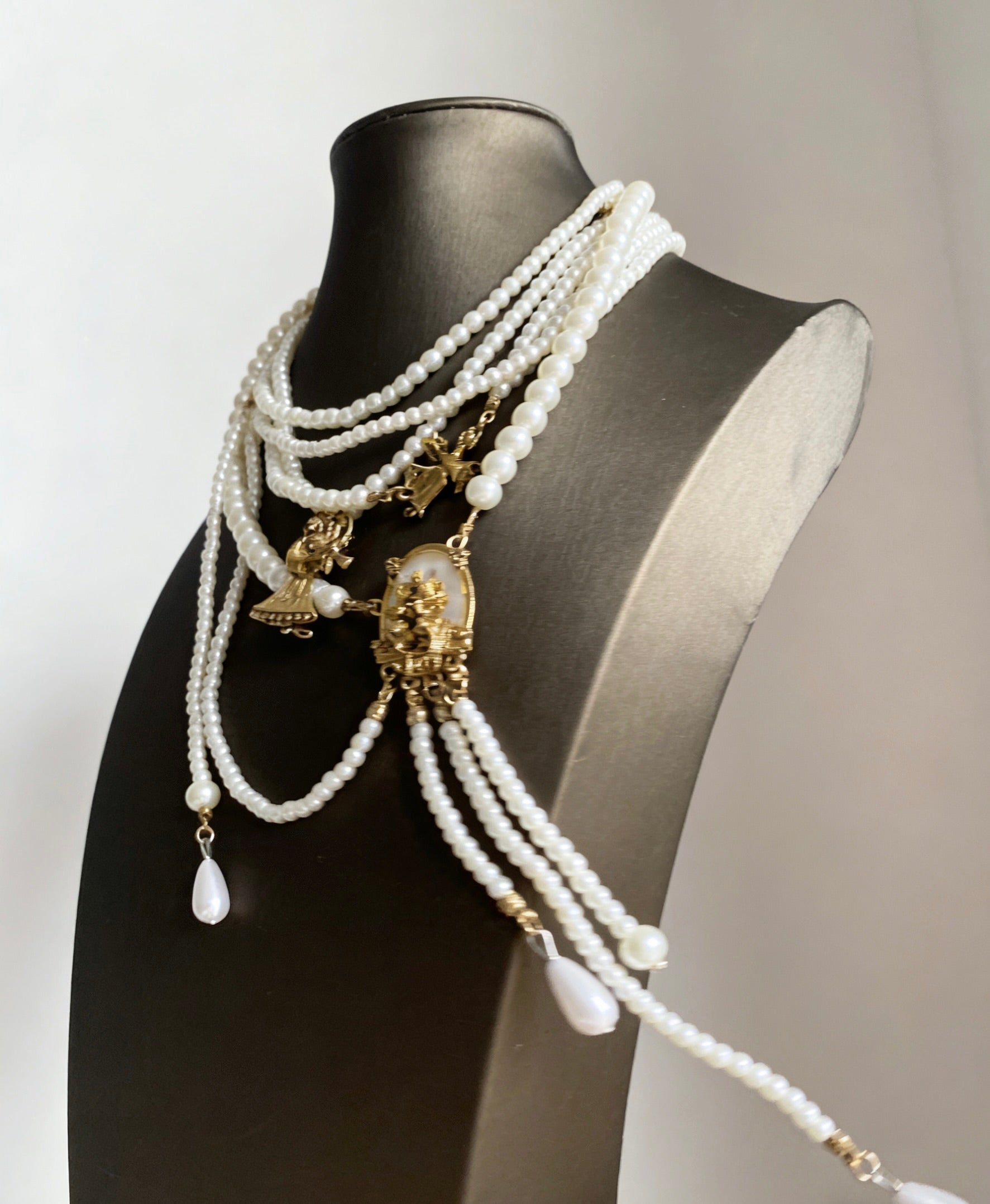 Vintage|Necklace |No returns or exchanges|42013