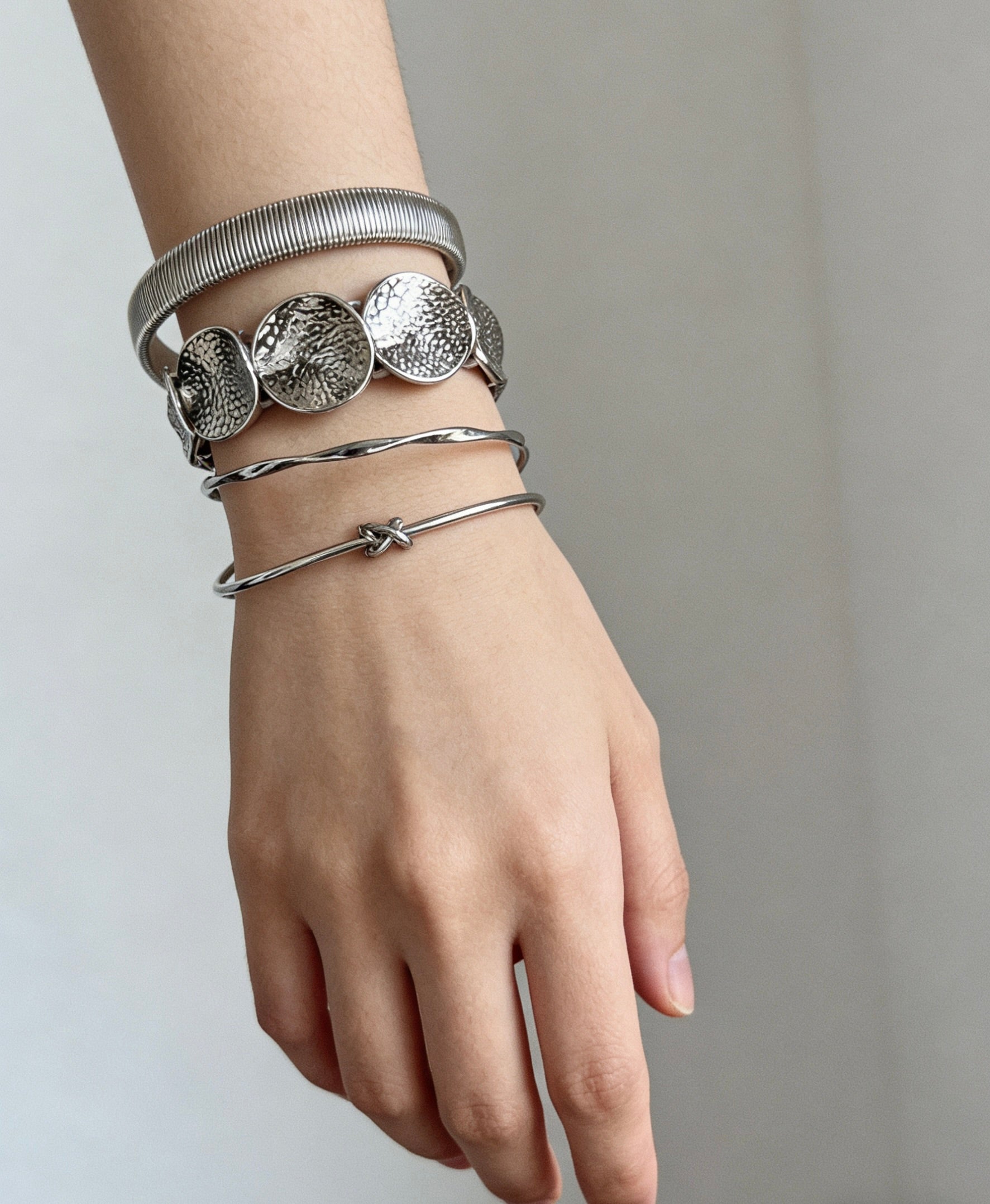 Vintage|bracelet|No returns or exchanges|91255