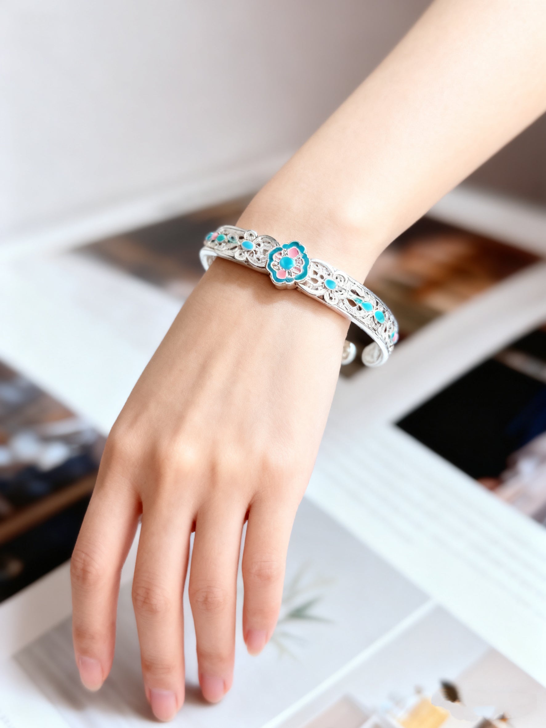 Vintage|bracelet|No returns or exchanges|B102258