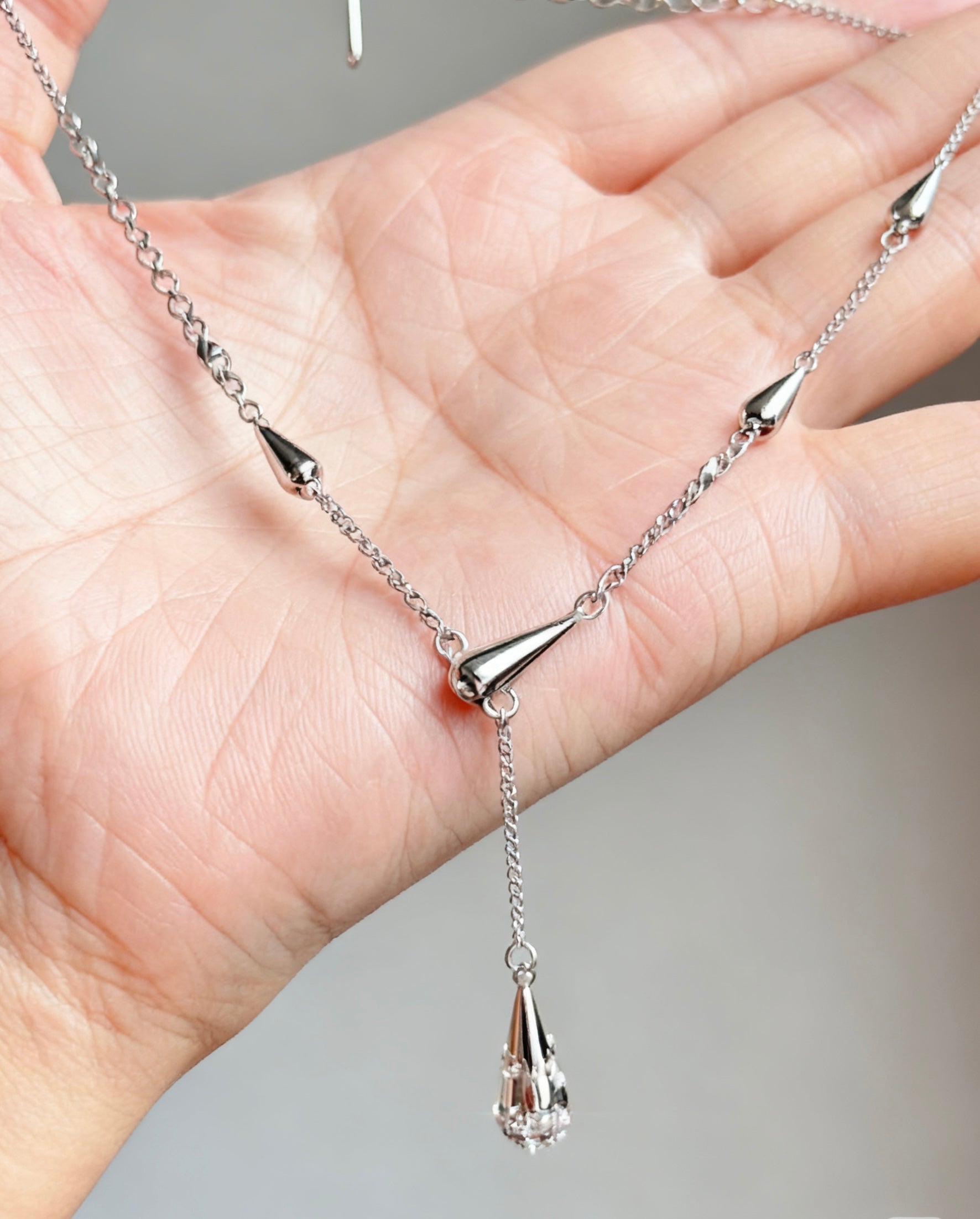 Vintage|Necklace |No returns or exchanges|B102451