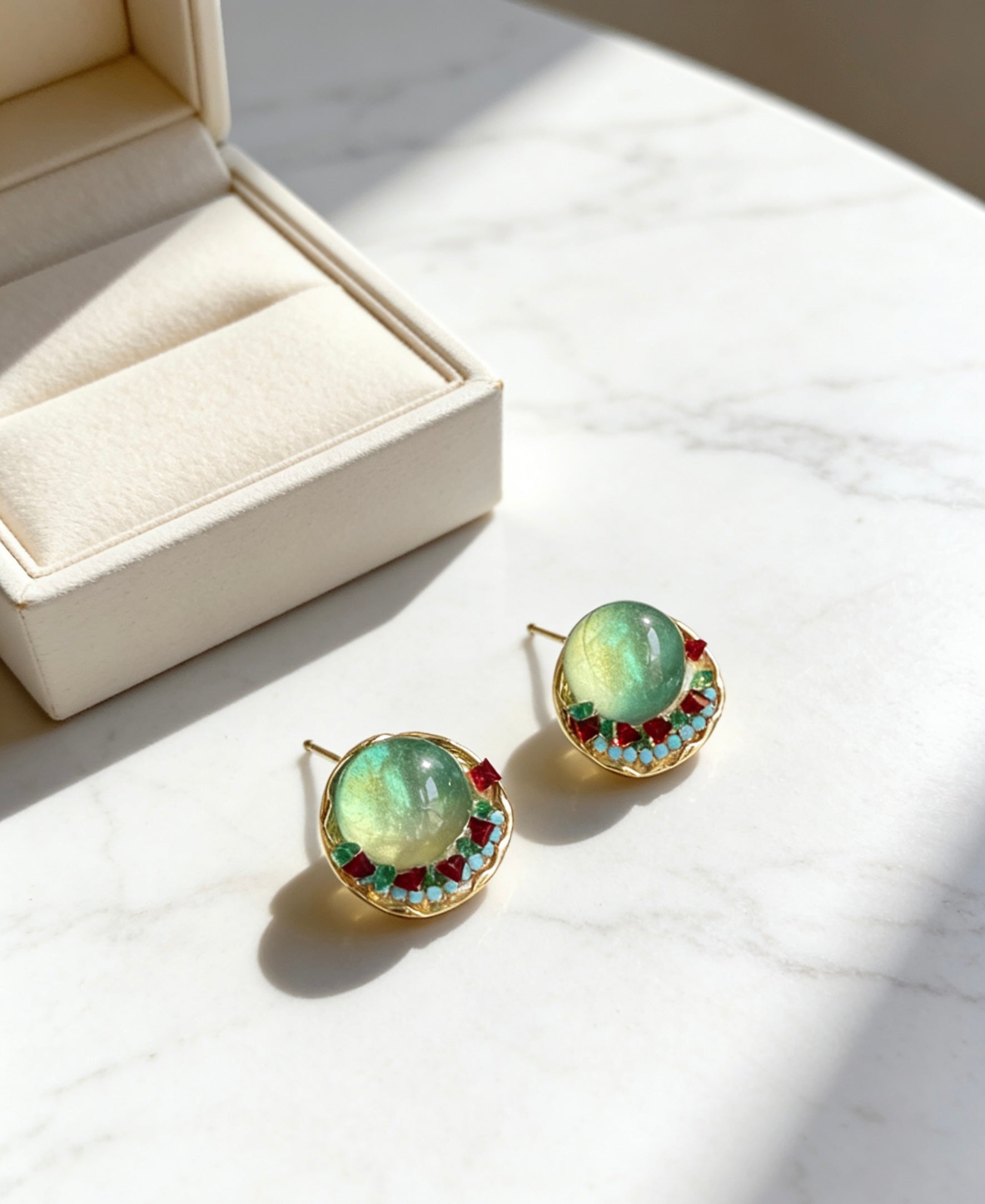 Vintage|Earings|No returns or exchanges|F40105