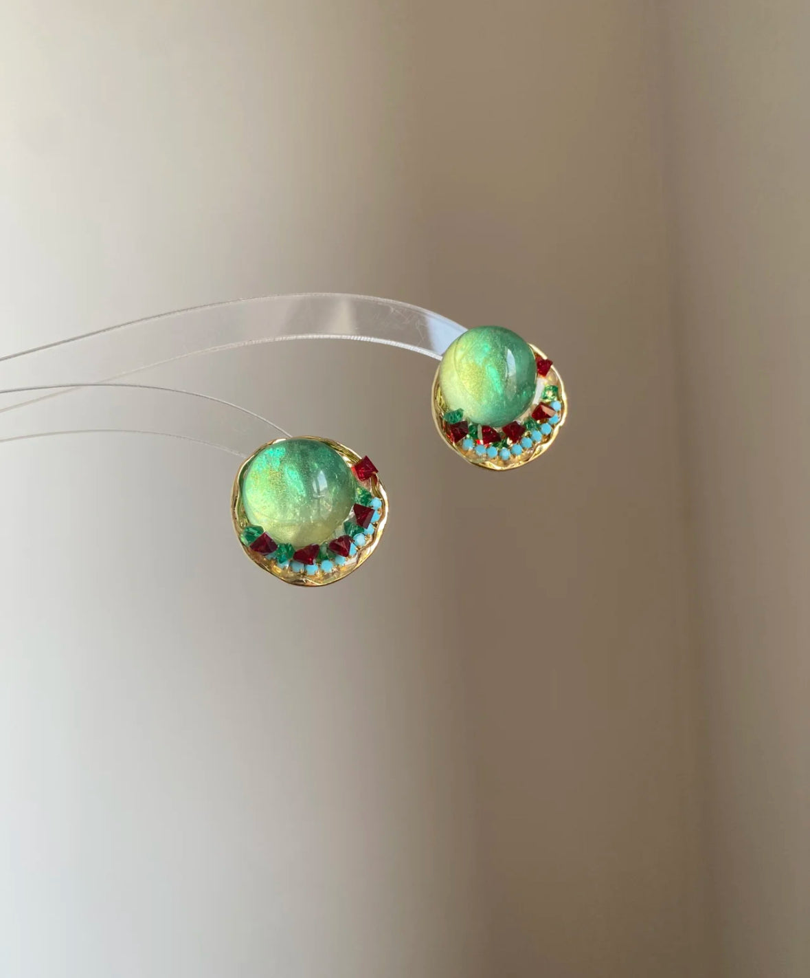 Vintage|Earings|No returns or exchanges|F40105